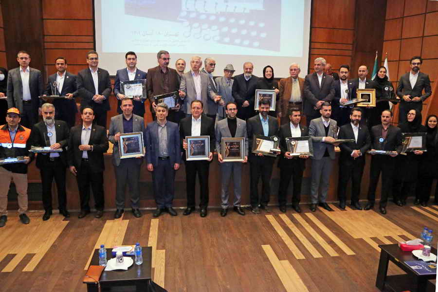 در هفدهمین جشنواره ملی انتشارات روابط عمومی