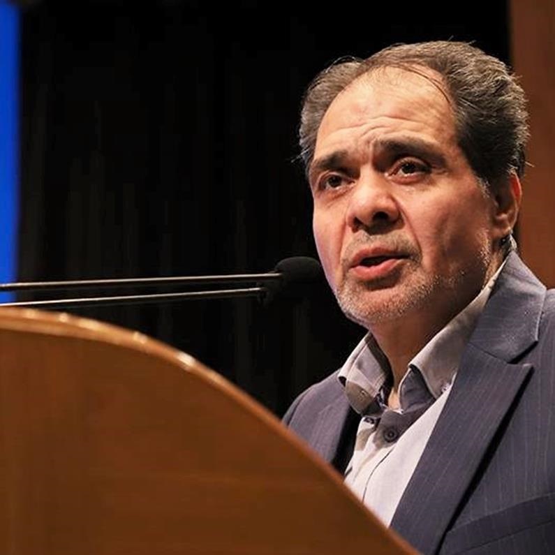 رضایتمندی بیمهشدگان و مشتریان در بیمه دی، یک اصل اساسی است رضایتمندی بیمهشدگان و مشتریان در بیمه دی، یک اصل اساسی است