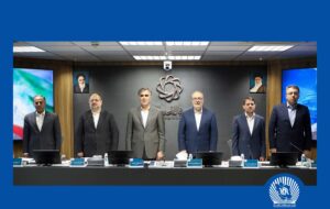 رونمایی از طرح پیش‌فروش ارز صادراتی برای اولین بار در بانک تجارت کلید خورد