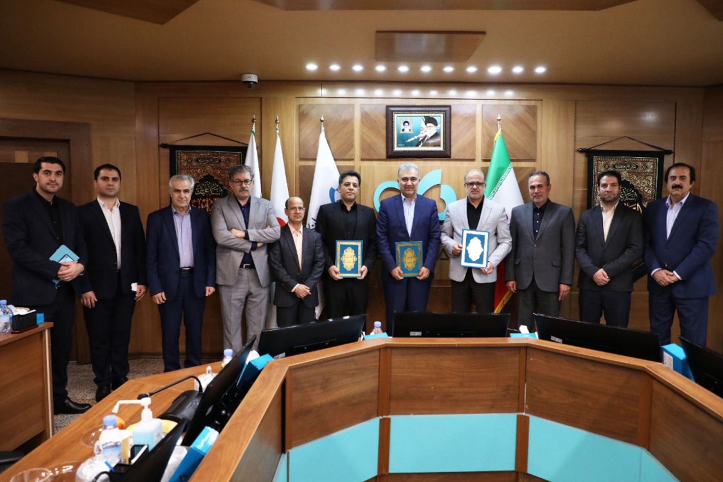 امضای تفاهم‌ نامه همکاری میان بانک دی، سازمان فرهنگی سیاحتی کوثر و شرکت مسافرتی شاهدان کوثر