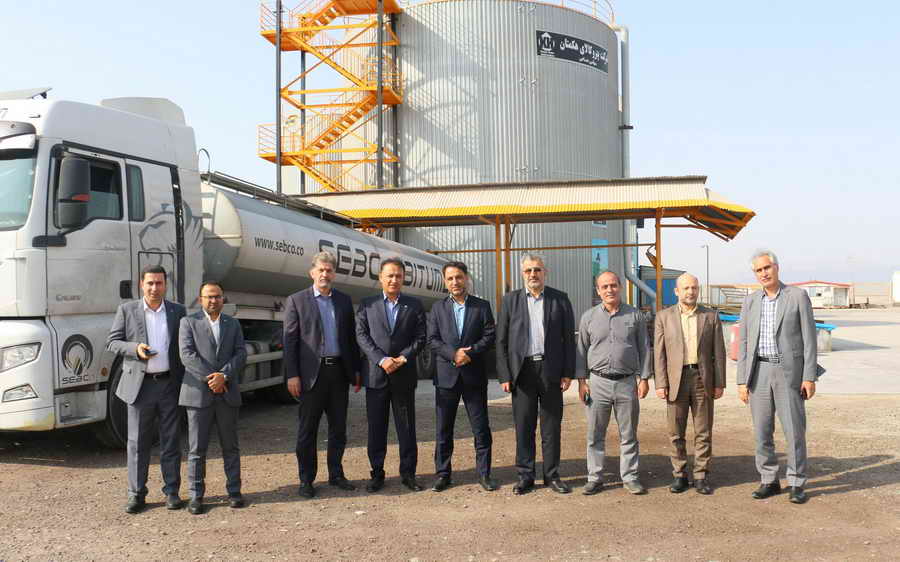 حمایت بانک توسعه تعاون از واحد تولید کننده برتر قیر هرمزگان