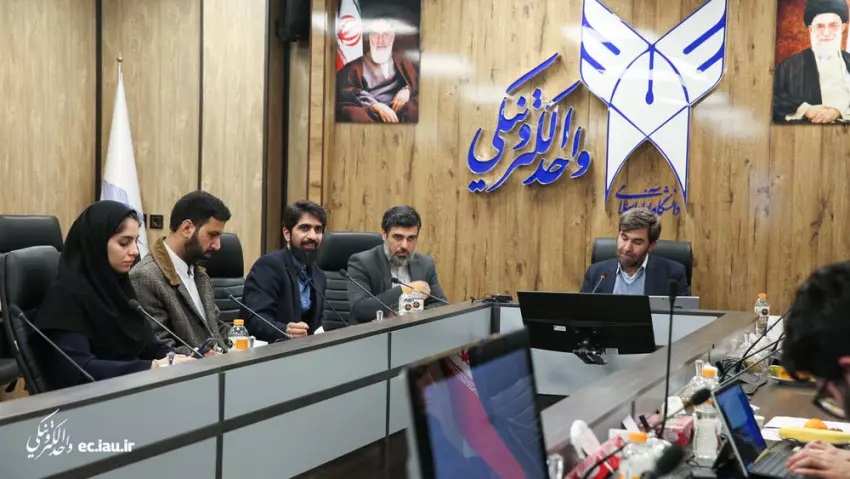 سمینار «تداوم مکتب سلیمانی» برگزار شد