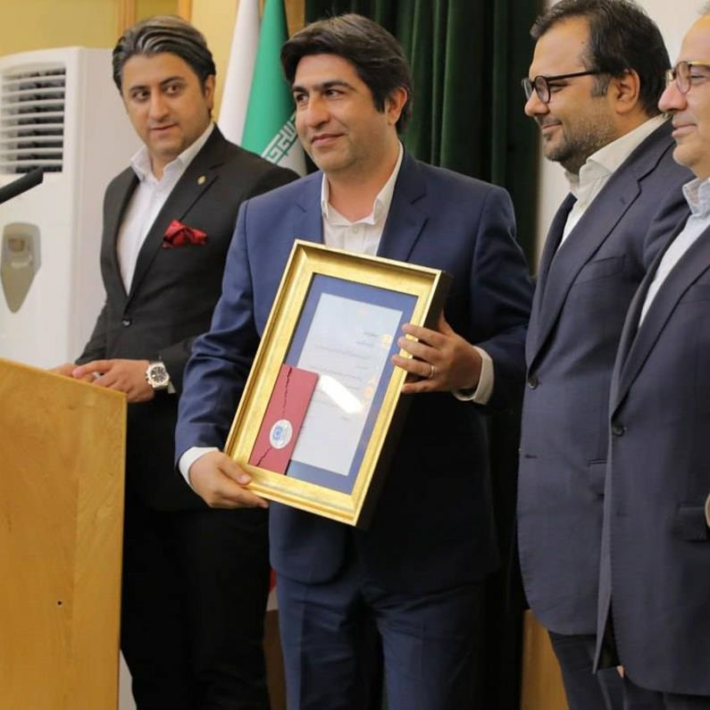 بیمه دی، در میان برندگان جشنوارهی روابط عمومیهای برتر صنعت بیمه بیمه دی، در میان برندگان جشنوارهی روابط عمومیهای برتر صنعت بیمه