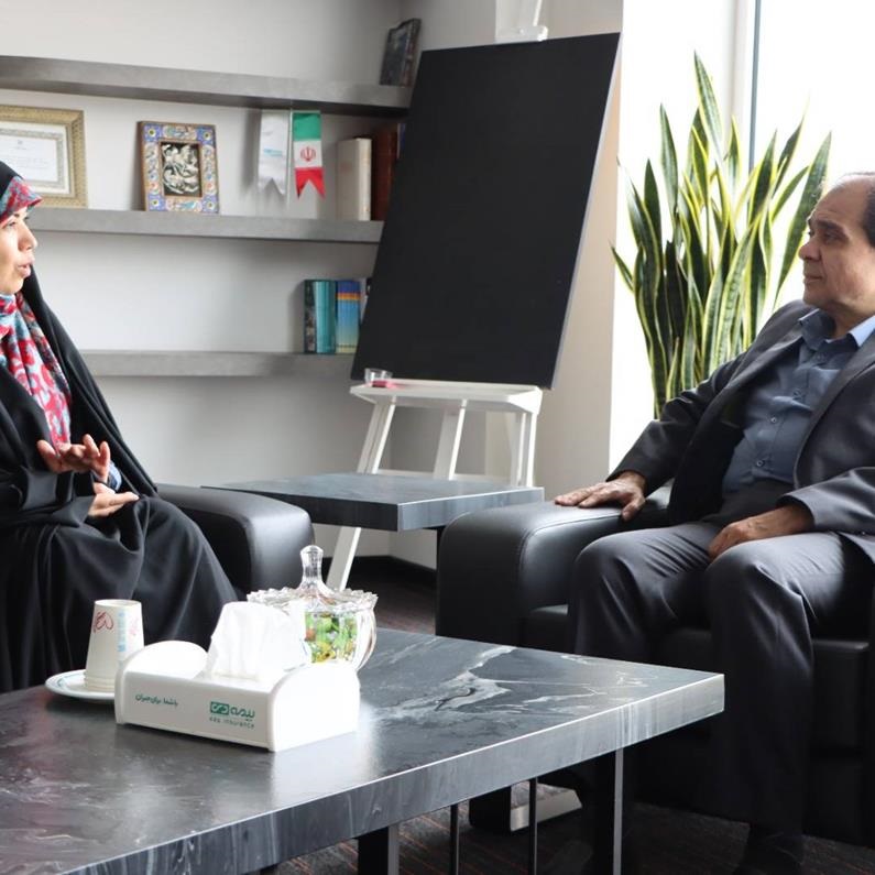 دیدار نمایندهی مردم اصفهان با مدیر عامل بیمه دی دیدار نمایندهی مردم اصفهان با مدیر عامل بیمه دی