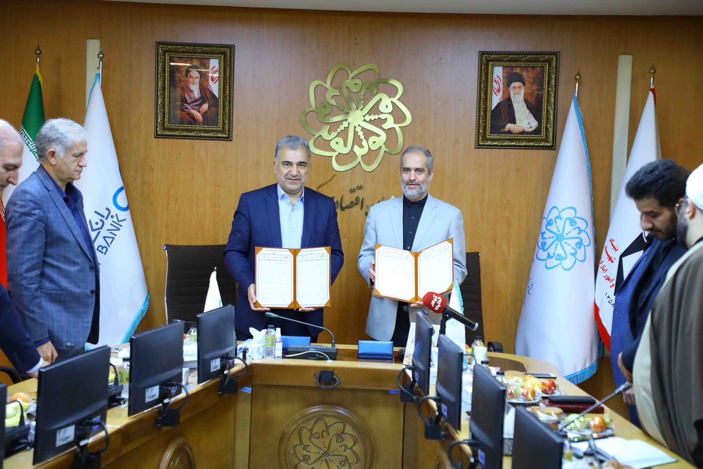 امضای تفاهم‌نامه توسعه همکاری‌ها میان بانک دی و سازمان اقتصادی کوثر