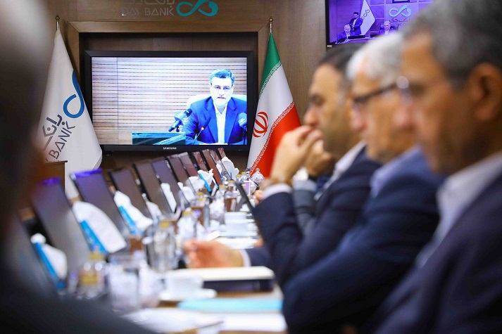 بانک دی در مسیر تحول در حال حرکت است