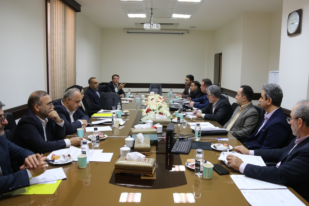 حل مشکل دریافت همزمان حق بیمه ۴ درصدی مشاغل سخت و زیان آور