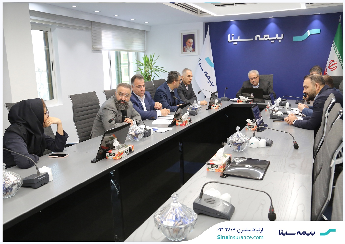 نشست مجازی مدیر عامل بیمه سینا با رؤسای شعب